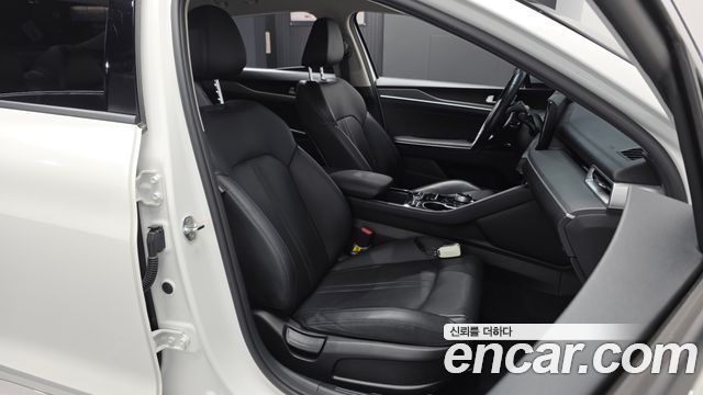Kia K5 Hybrid (III) Trendy 2023 — фото 26
