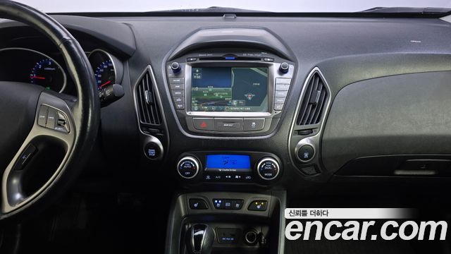 Hyundai Tucson ix Diesel(e-VGT) 2WD Modern 2015 — фото 13