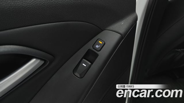 Hyundai Tucson ix Diesel(e-VGT) 2WD Modern 2015 — фото 17