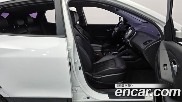Hyundai Tucson ix Diesel(e-VGT) 2WD Modern 2015 — фото 26