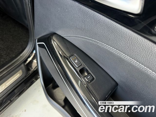 Kia K7 3.0 LPI Luxury (Rental Car) 2017 — фото 23