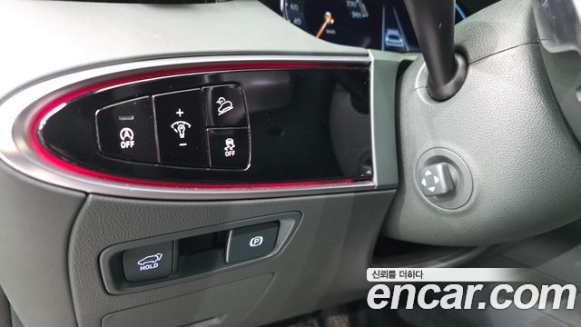 Genesis GV70 2.5T Gasoline 2WD 2023 — фото 20