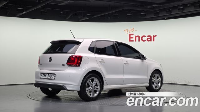 Volkswagen Polo 1.6 TDI R-Line 5th 2013 — фото 2