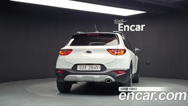 Kia Stonic 1.4 Prestige 2018 — фото 4