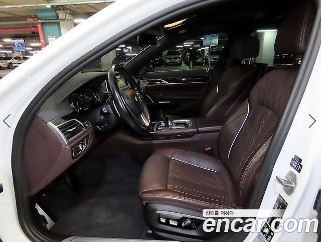 BMW 7 Series (G11) 740Li xDrive M Sport Package 2017 — фото 6