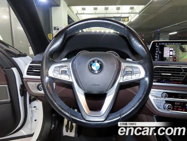 BMW 7 Series (G11) 740Li xDrive M Sport Package 2017 — фото 8