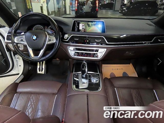 BMW 7 Series (G11) 740Li xDrive M Sport Package 2017 — фото 10
