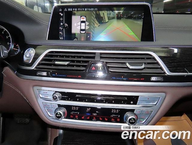 BMW 7 Series (G11) 740Li xDrive M Sport Package 2017 — фото 15