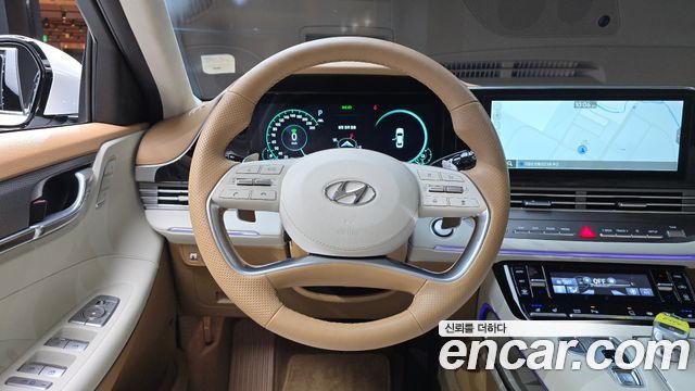 Hyundai Grandeur Hybrid (IG) Calligraphy 2023 — фото 13