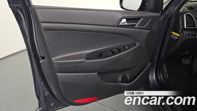 Hyundai Tucson Gasoline 1.6 turbo 2WD Modern 2020 — фото 24