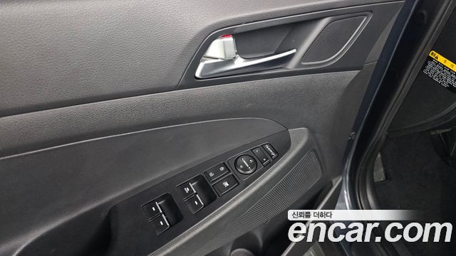 Hyundai Tucson Gasoline 1.6 turbo 2WD Modern 2020 — фото 30