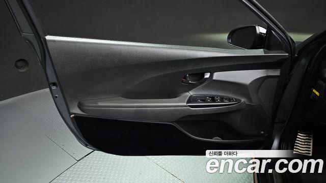Hyundai Veloster (JS) 2.0 N 2019 — фото 24