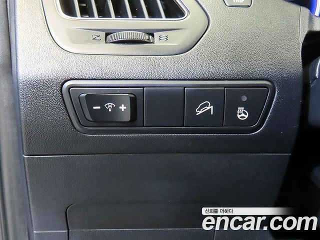 Hyundai Tucson ix Diesel 2WD LX20 Modern 2013 — фото 18