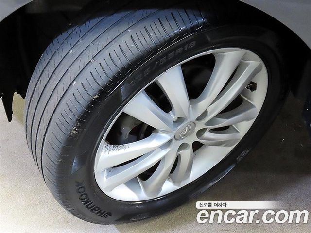 Hyundai Tucson ix Diesel 2WD LX20 Modern 2013 — фото 24