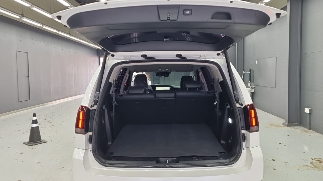 Kia Mohave The Master Diesel 3.0 4WD 7-Seater Platinum 2020 — фото 20