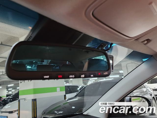 Kia Niro 1.6 HEV Prestige 2020 — фото 6