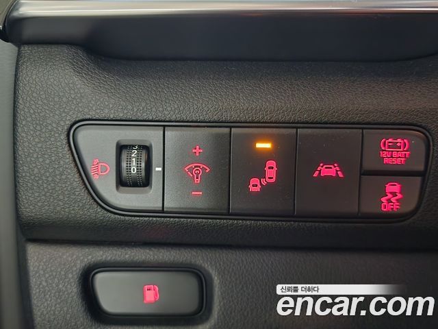Kia Niro 1.6 HEV Prestige 2020 — фото 10