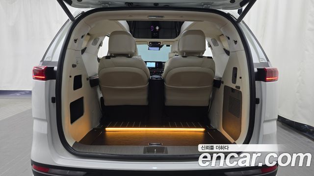 Kia Carnival (IV) Gasoline 9-seater Limousine(Special vehicle) 2023 — фото 16