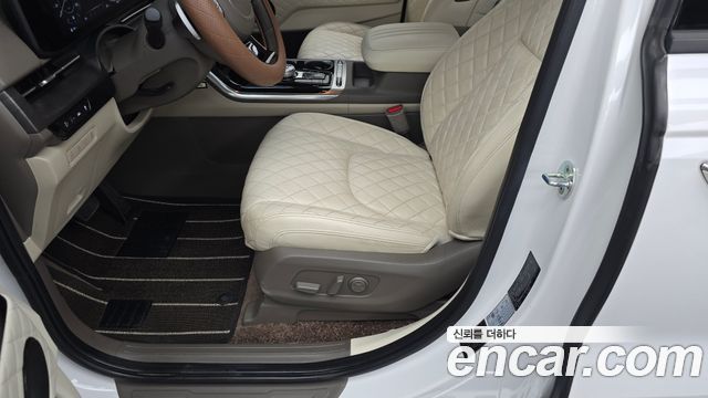 Kia Carnival (IV) Gasoline 9-seater Limousine(Special vehicle) 2023 — фото 17