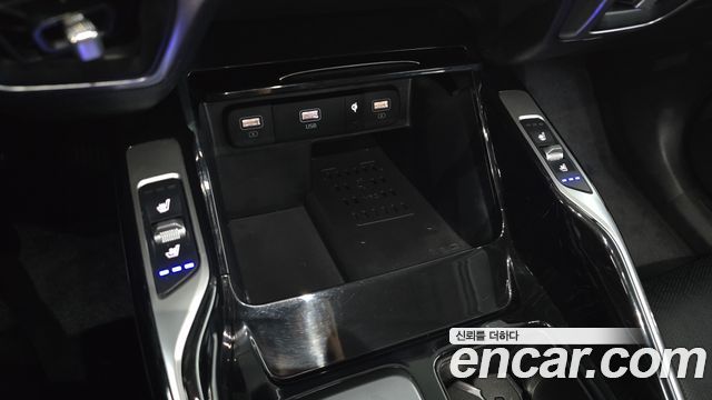 Kia Sorento (IV) Diesel 2.2 2WD Prestige 2023 — фото 20