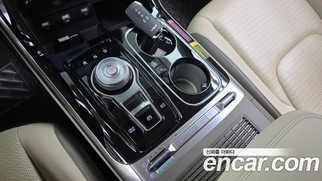 Kia Carnival (IV) Gasoline 7-Seater Hi-Limousine Signature 2023 — фото 9
