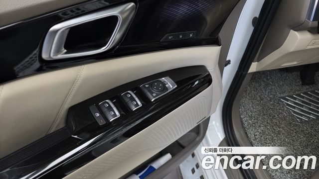 Kia Carnival (IV) Gasoline 7-Seater Hi-Limousine Signature 2023 — фото 28