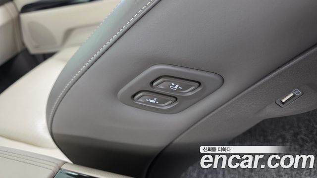 Kia Carnival (IV) Gasoline 7-Seater Hi-Limousine Signature 2023 — фото 30
