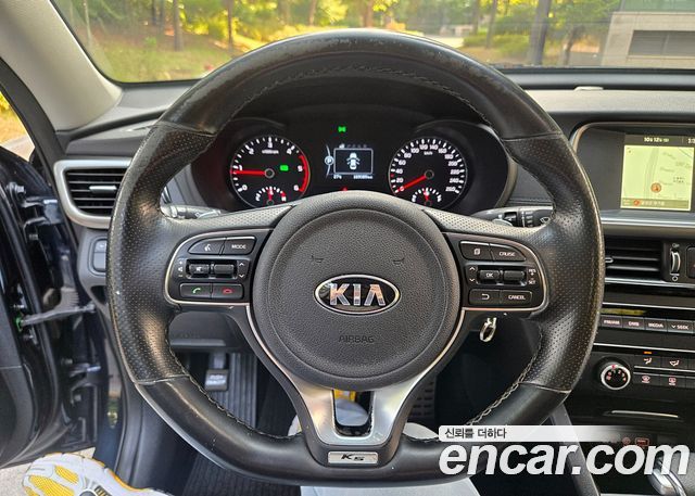 Kia K5 (II) 1.7 Diesel SX Luxury 2017 — фото 10