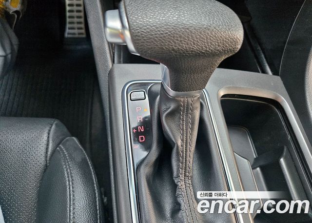 Kia K5 (II) 1.7 Diesel SX Luxury 2017 — фото 19