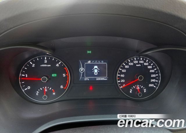 Kia K5 (II) 1.7 Diesel SX Luxury 2017 — фото 21