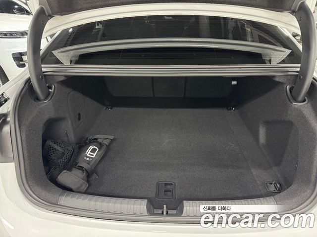Audi A6 (C9) 40 TFSI S Line 2026 — фото 17