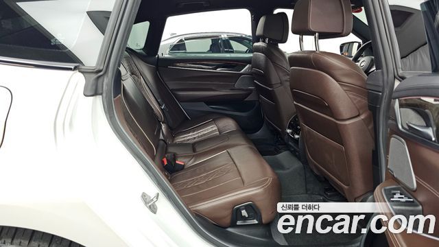 BMW 6 Series GT (G32) 640i xDrive M Sport 2019 — фото 6