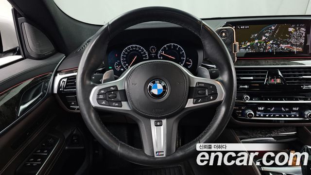 BMW 6 Series GT (G32) 640i xDrive M Sport 2019 — фото 9