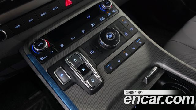 Hyundai Palisade Diesel 2.2 2WD Le Blanc 2024 — фото 9
