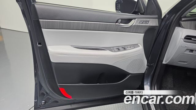 Hyundai Palisade Diesel 2.2 2WD Le Blanc 2024 — фото 24