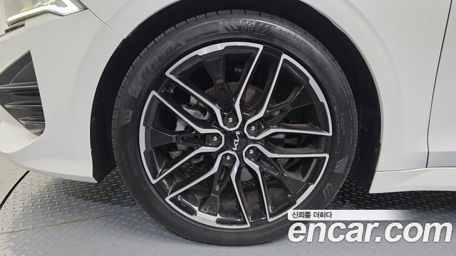 Kia K5 (III) 1.6 Turbo Noblesse 2022 — фото 5