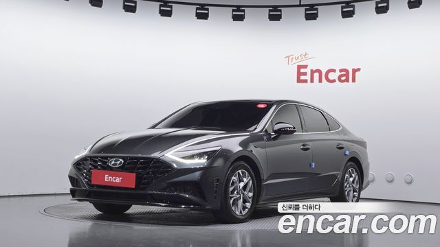 Hyundai Sonata (DN8) 2.0 Premium Plus