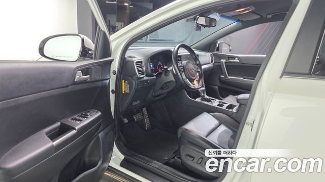Kia Sportage The Bold Diesel 2.0 2WD Prestige 2019 — фото 10