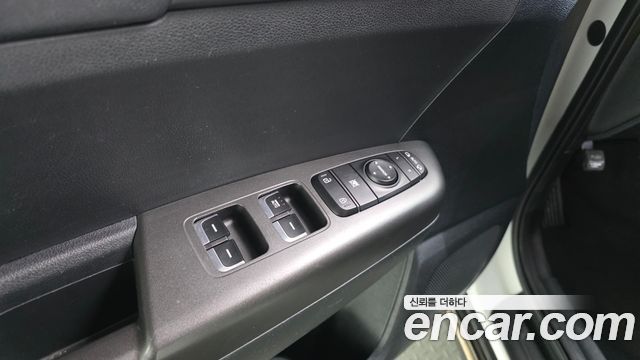Kia Sportage The Bold Diesel 2.0 2WD Prestige 2019 — фото 17