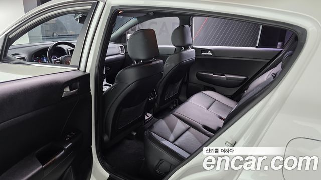 Kia Sportage The Bold Diesel 2.0 2WD Prestige 2019 — фото 26