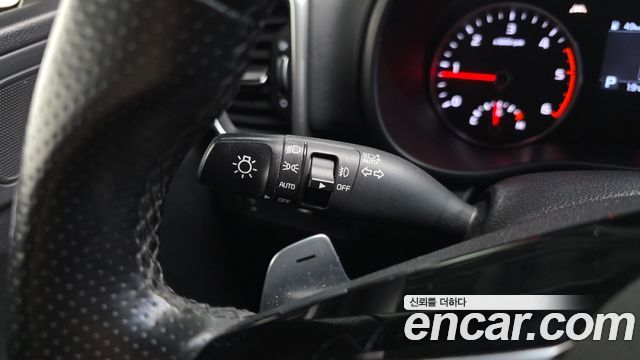 Kia Sportage The Bold Diesel 2.0 2WD Prestige 2019 — фото 31