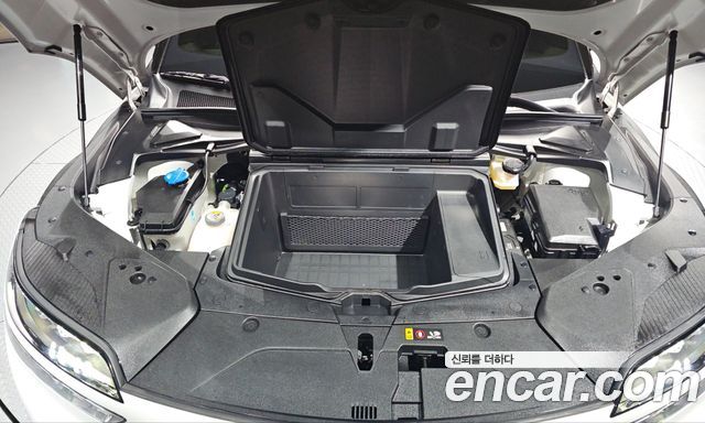 Genesis GV60 Standard 2022 — фото 6