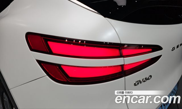 Genesis GV60 Standard 2022 — фото 23