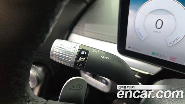 Genesis GV60 Standard 2022 — фото 34