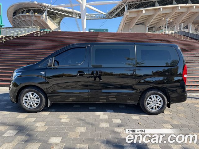 Hyundai Grand Starex Van 3-Seater Smart 2019 — фото 8