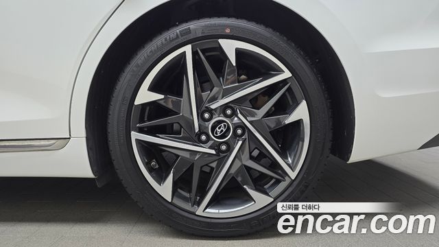 Hyundai Grandeur (IG) 2.5 Exclusice 2022 — фото 21