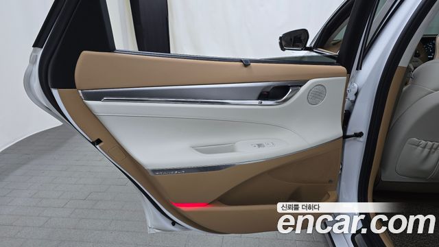 Hyundai Grandeur (IG) 2.5 Exclusice 2022 — фото 25