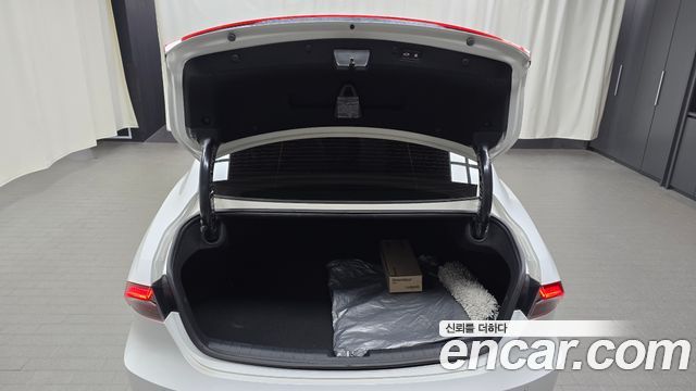 Hyundai Grandeur (IG) 2.5 Exclusice 2022 — фото 32