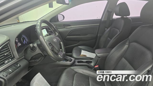 Hyundai Avante (AD) 1.6 GDI Smart 2017 — фото 18