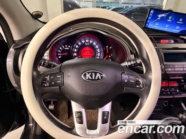 Kia Sportage R Diesel 2WD TLX Premium 2013 — фото 10